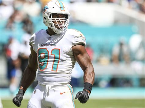 Chris Perkins: Top 10 players still available for Dolphins on Day 3 of NFL draft